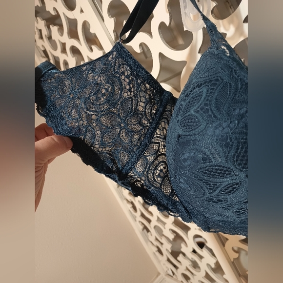 Bra 36D - Picture 8 of 9